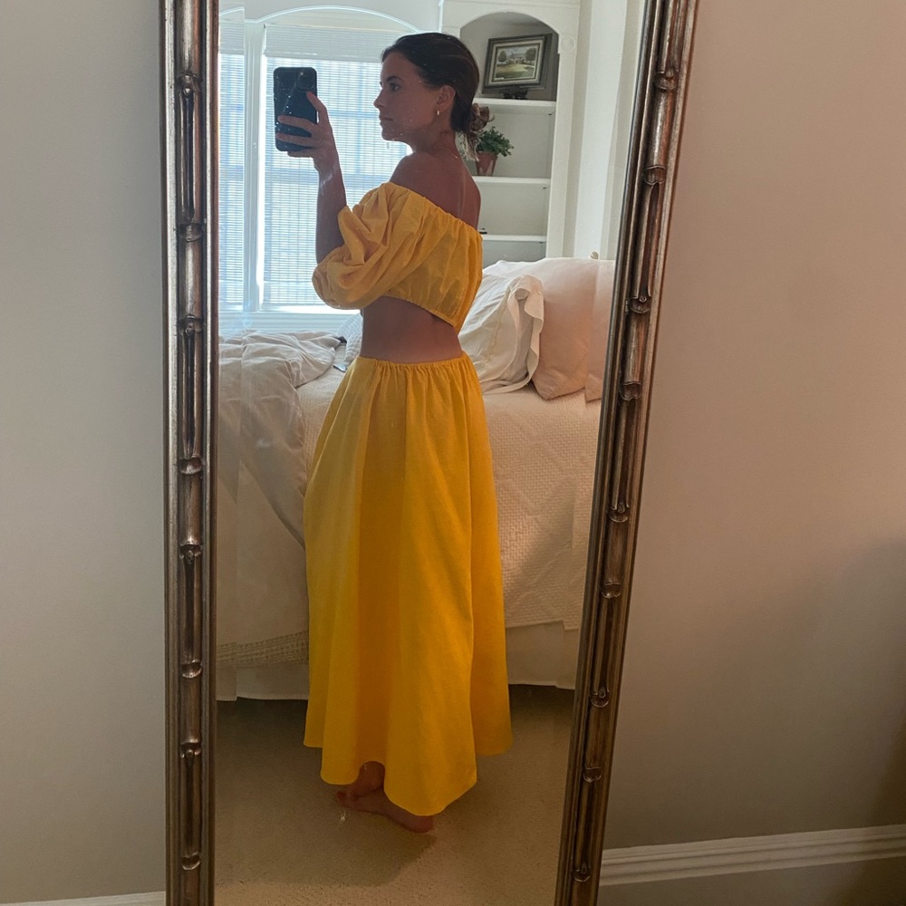 FARM Rio maxi midi cut out yellow dress - Picture 2 of 5